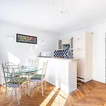 Guestready - Central Parisian Retreat